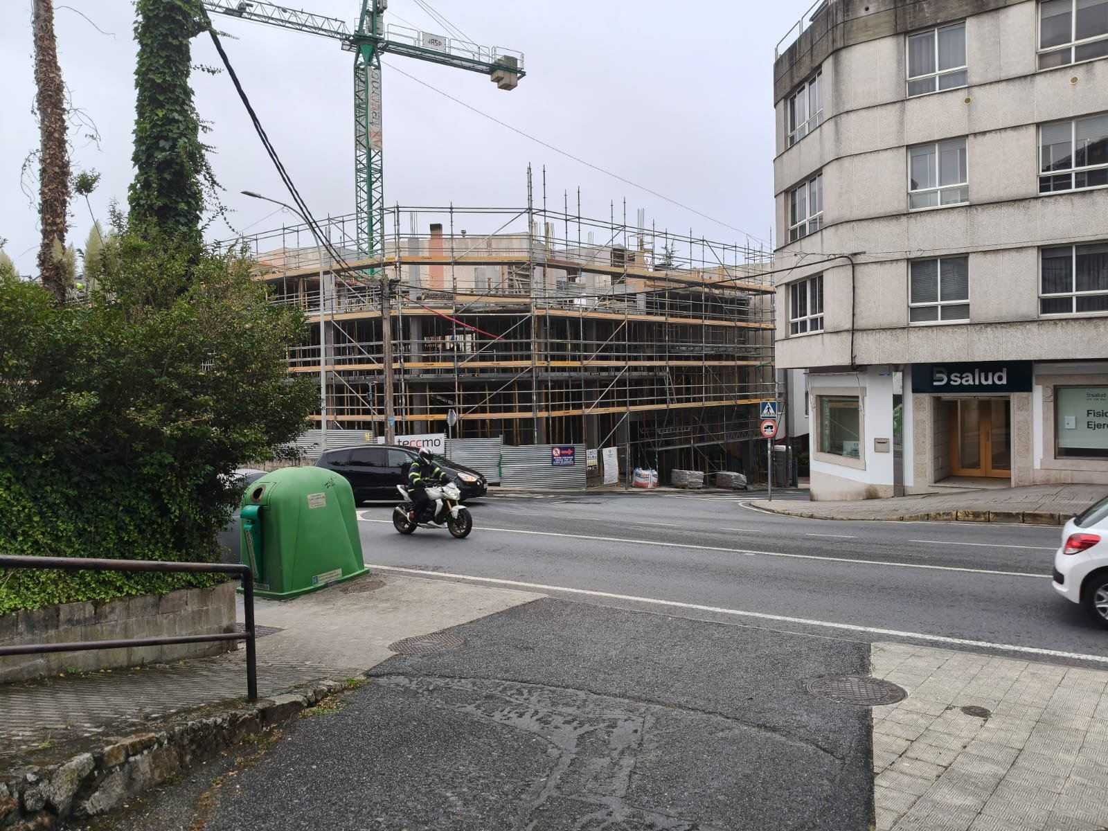 Rehabilitación de edificio en entorno urbano